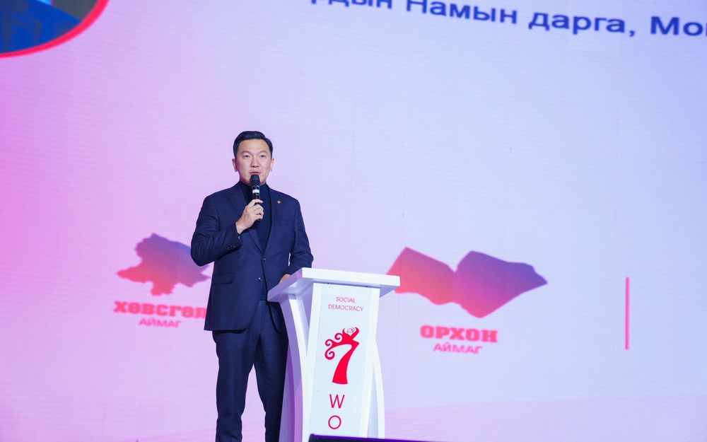 Н.Учрал: Эмэгтэйчүүдийн бүтээлч хандлагыг дэмжсээр байна